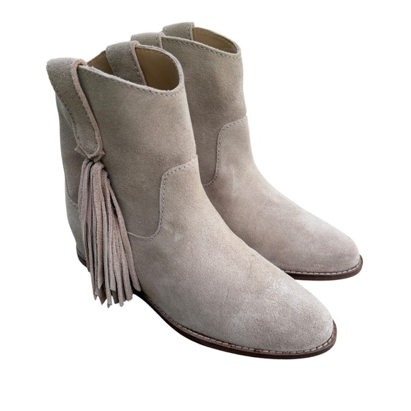 Nisolo Shoes - Nisolo Suede Tassel Ankle Boots Sand Beige Western Hidden‎ Wedge PE202507 7.5